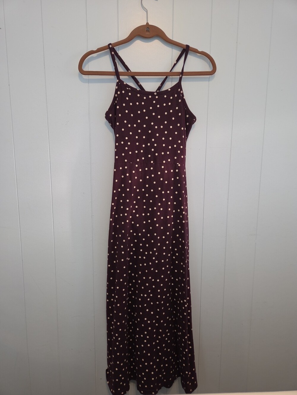 PACT | 100% Organic Cotton Fit & Flare Midi Dress | In Plum Polka Dot